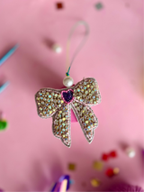 Shiny bow Lumba