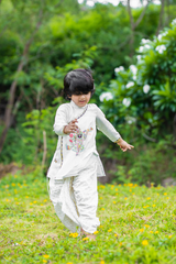 Giridhari Kurta Set