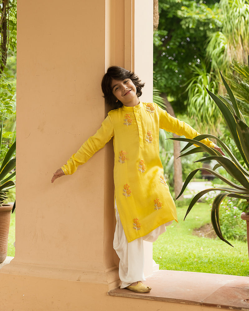 Genda Phool Kurta Set