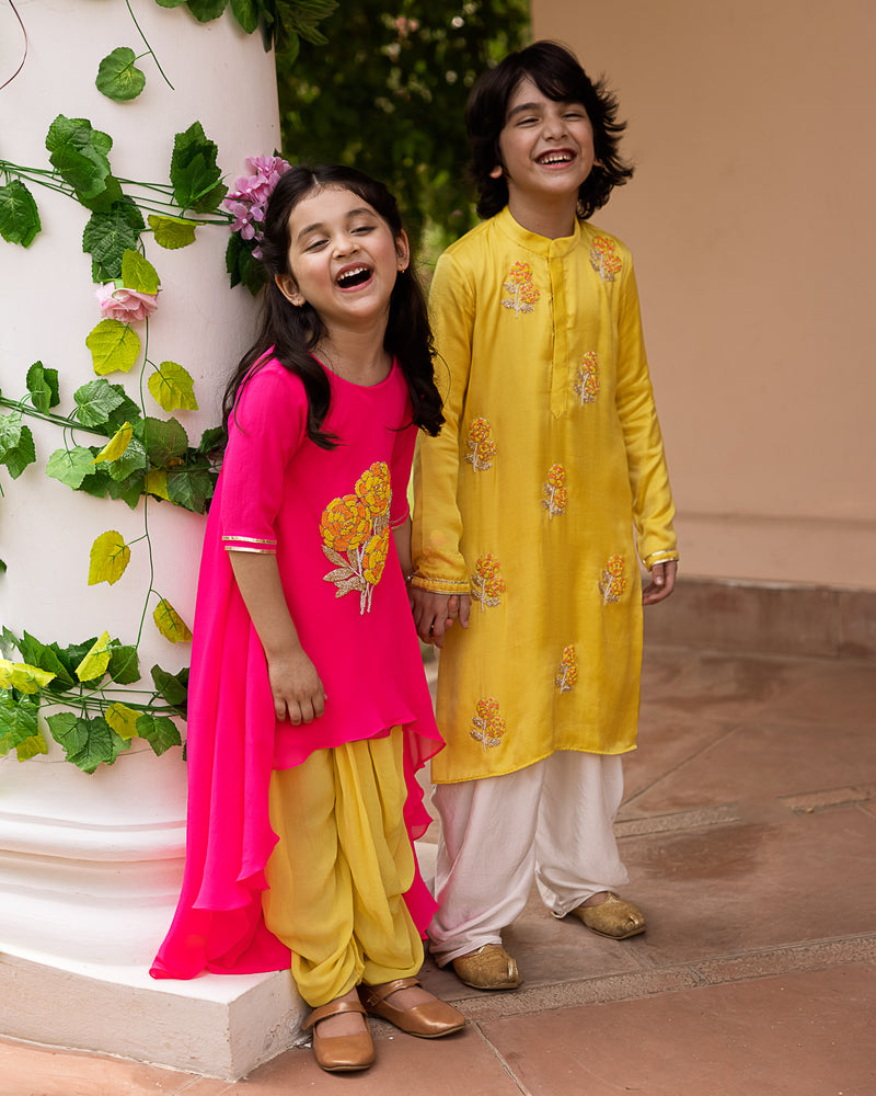 Genda Phool Kurta Set