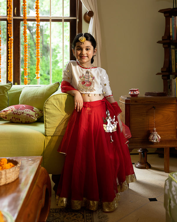 Swarna Lakshmi Lehenga Set