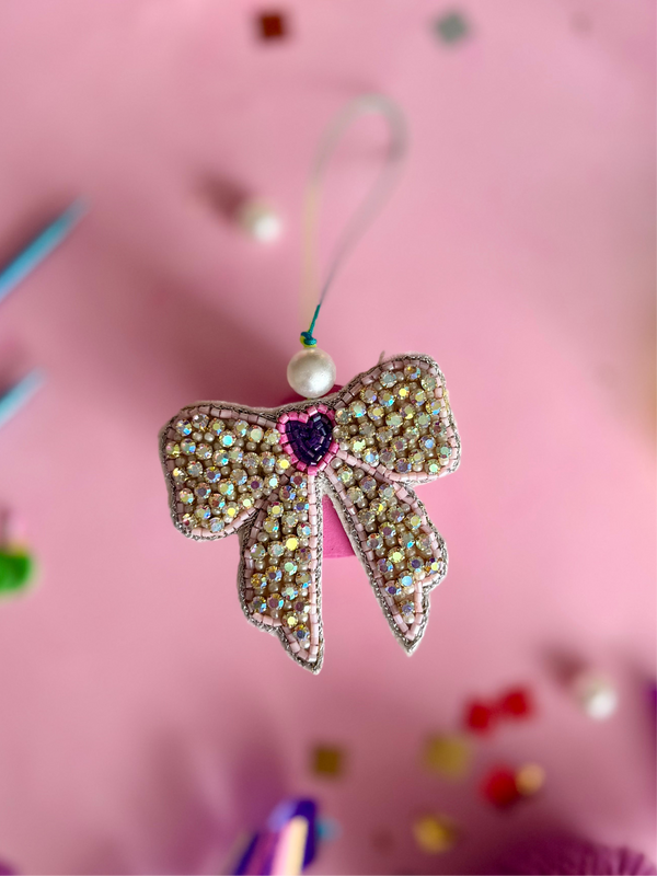 Shiny bow Lumba