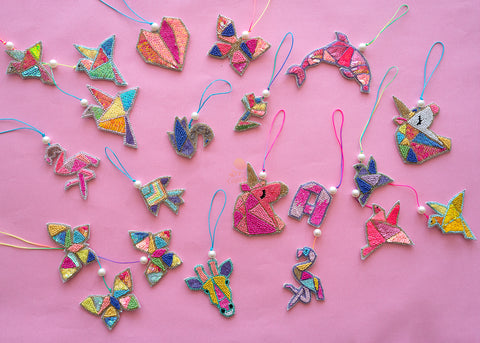 Three Butterflies Multi color Lumba