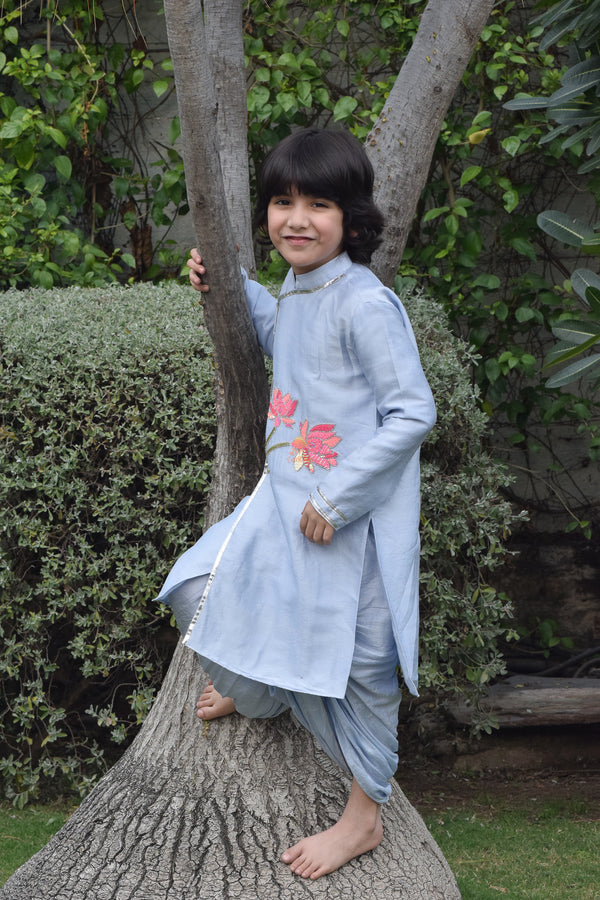 Kamal Ke Phool Kurta Set