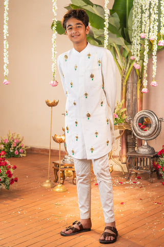 Swarna Bagh sherwani set