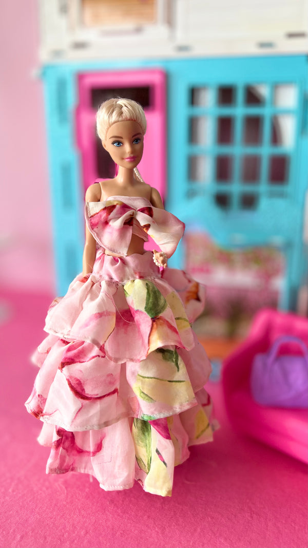 This Barbie likes to Brunch