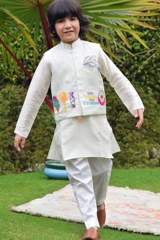 Candy Bandi with Kurta and Pants